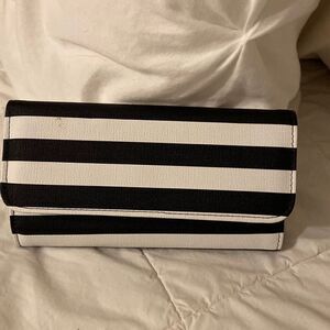 Kut from the Kloth Wallet